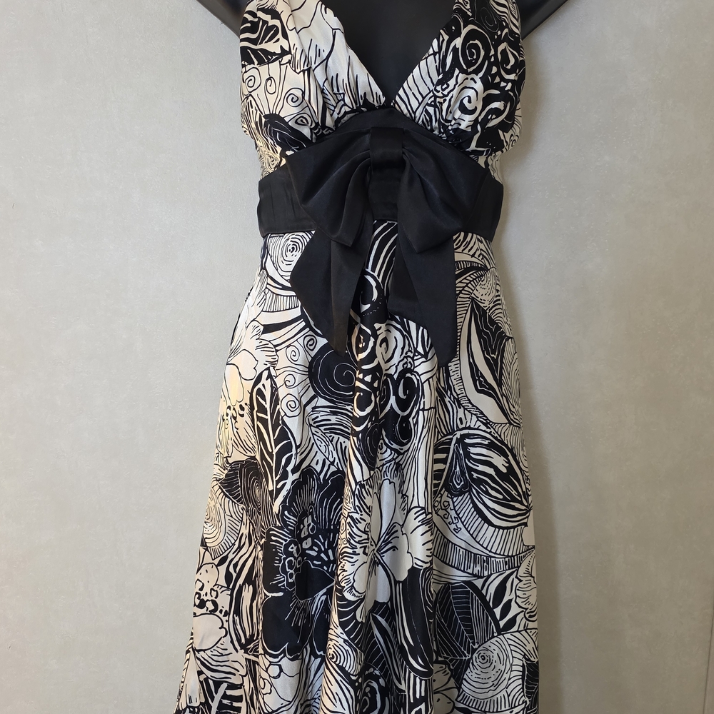 Speechless Strapless Black and White Dress